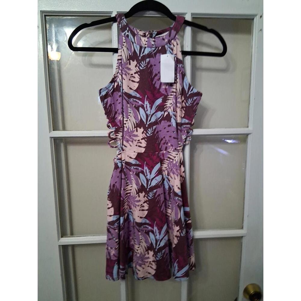 NWT EMPYRE ZUMIEZ LAUREL Burgundy Palm Fit & Flare TROPICAL Skater Dress Size S
